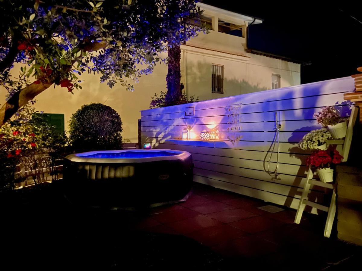 Casa Vittoria Vila Camaiore Exterior foto