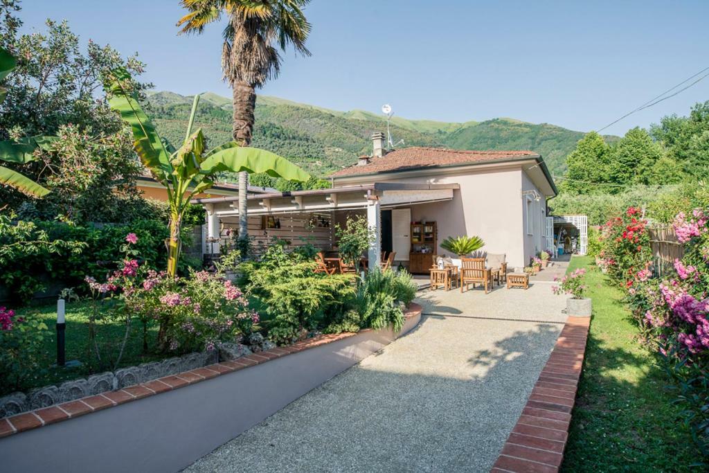 Casa Vittoria Vila Camaiore Exterior foto